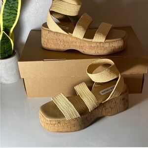 Steve Madden Cream Platform Sandals